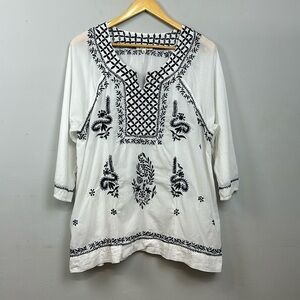 Solitaire White With Blue Embroidery Bohemian Boho Top Sz 3X